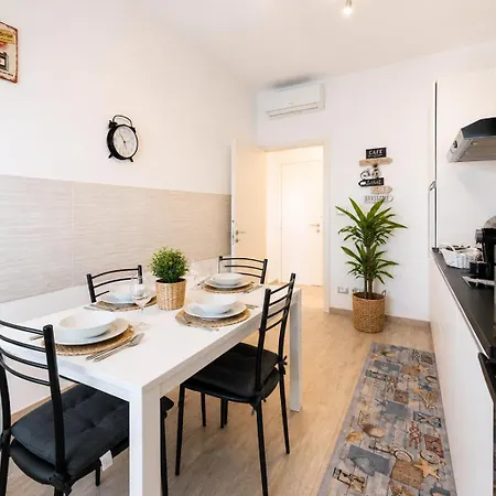 Apartment Happy