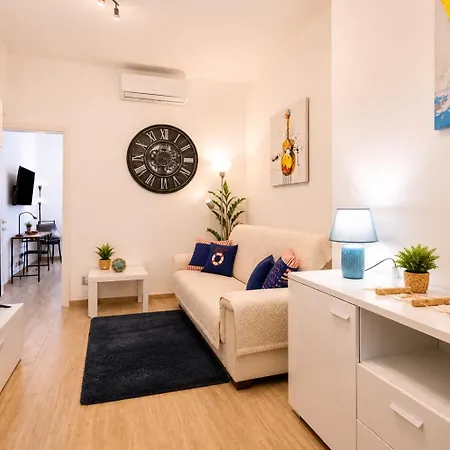 Apartment Happy